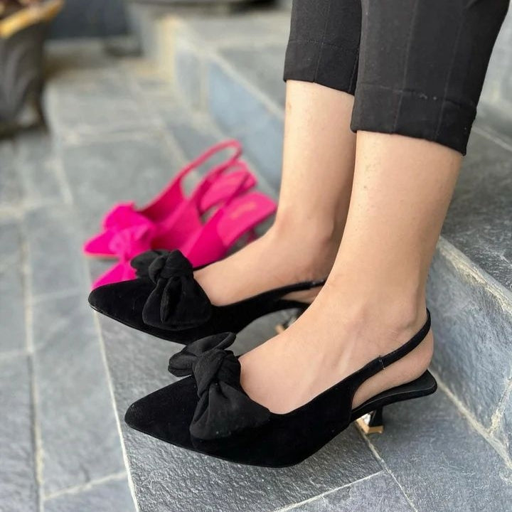 Tai knot heel (Black) - Breakin.pk