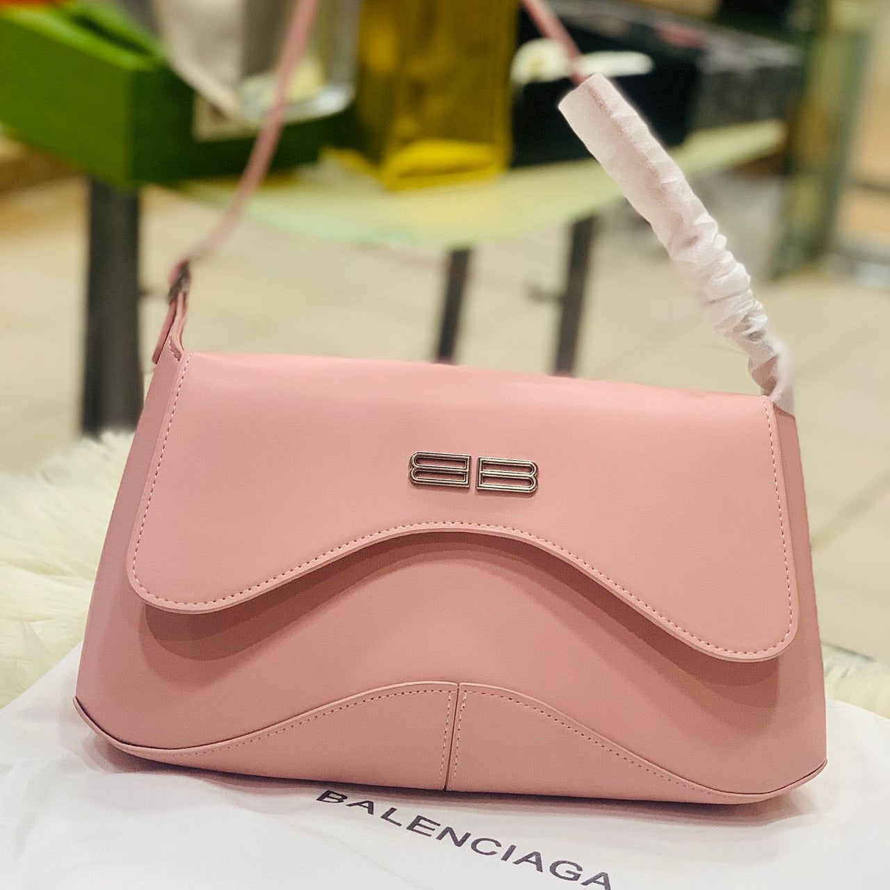 Premium quality Balnziaga Pink - Breakin.pk