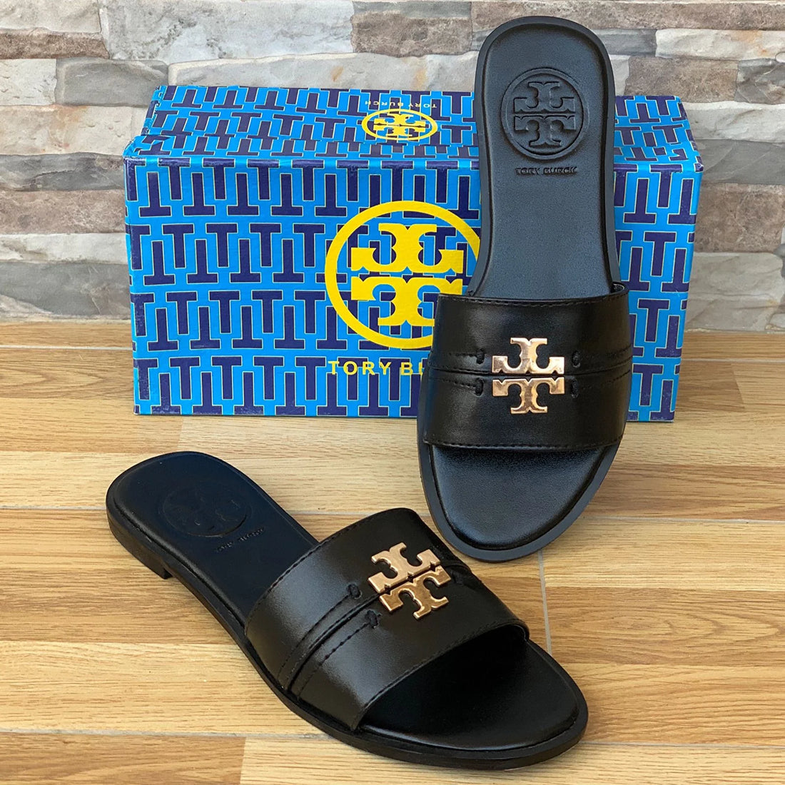 Flat Slippers
