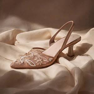 Best Winter Footwear for Women in Pakistan 2026