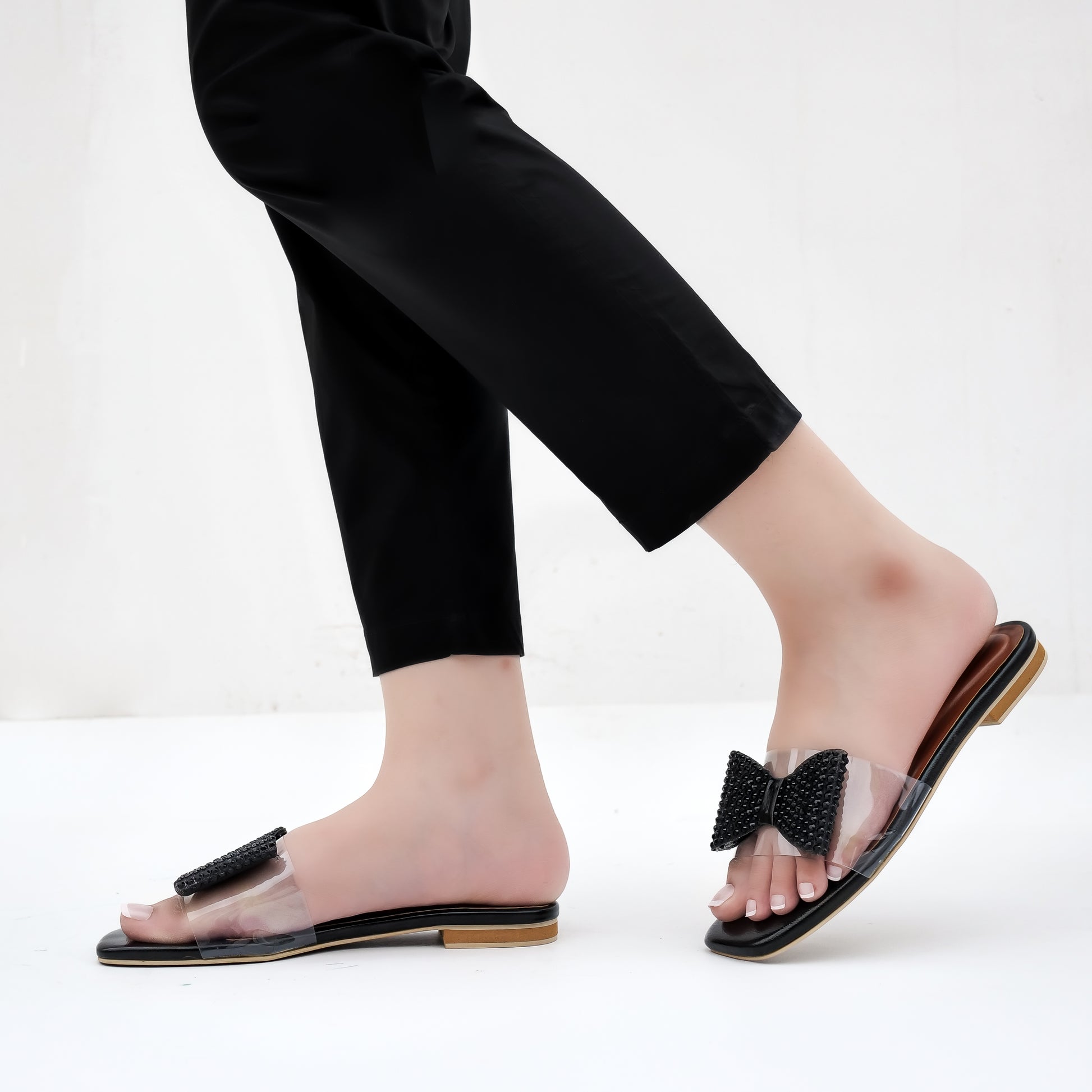 Stella - Black