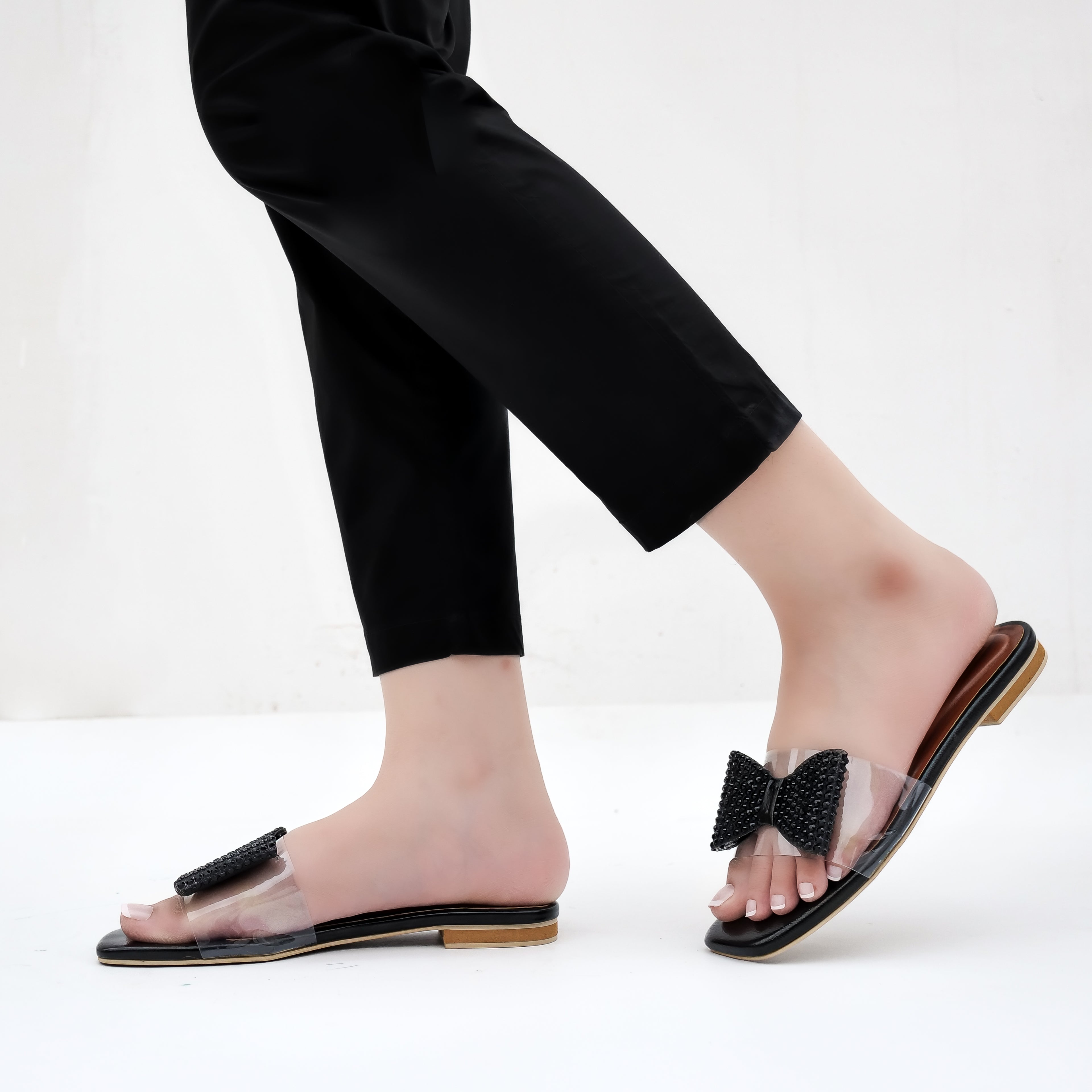 Stella - Black