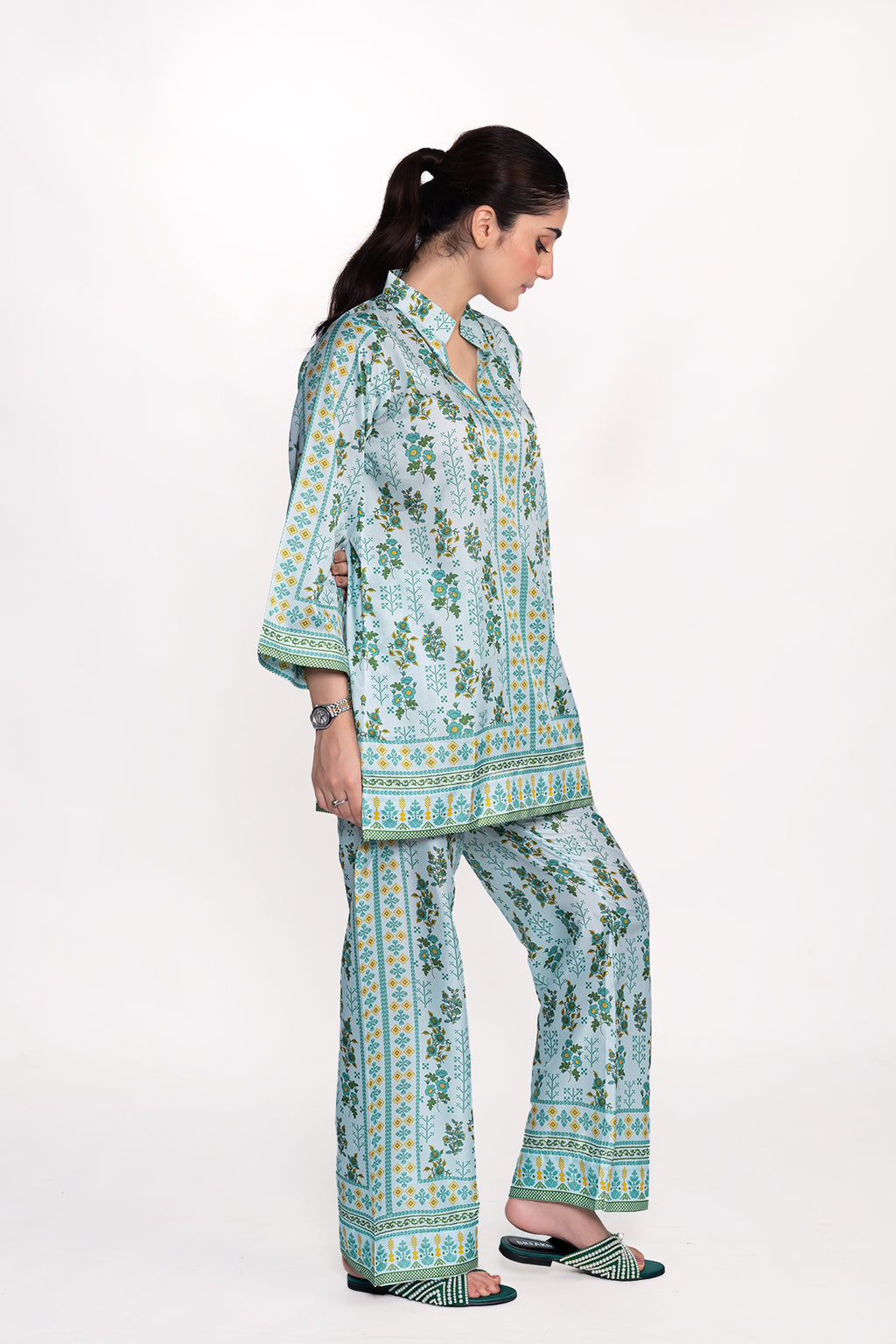 CALLA LILY FLORAL PRINTED CREPE LAWN CO-ORD SET