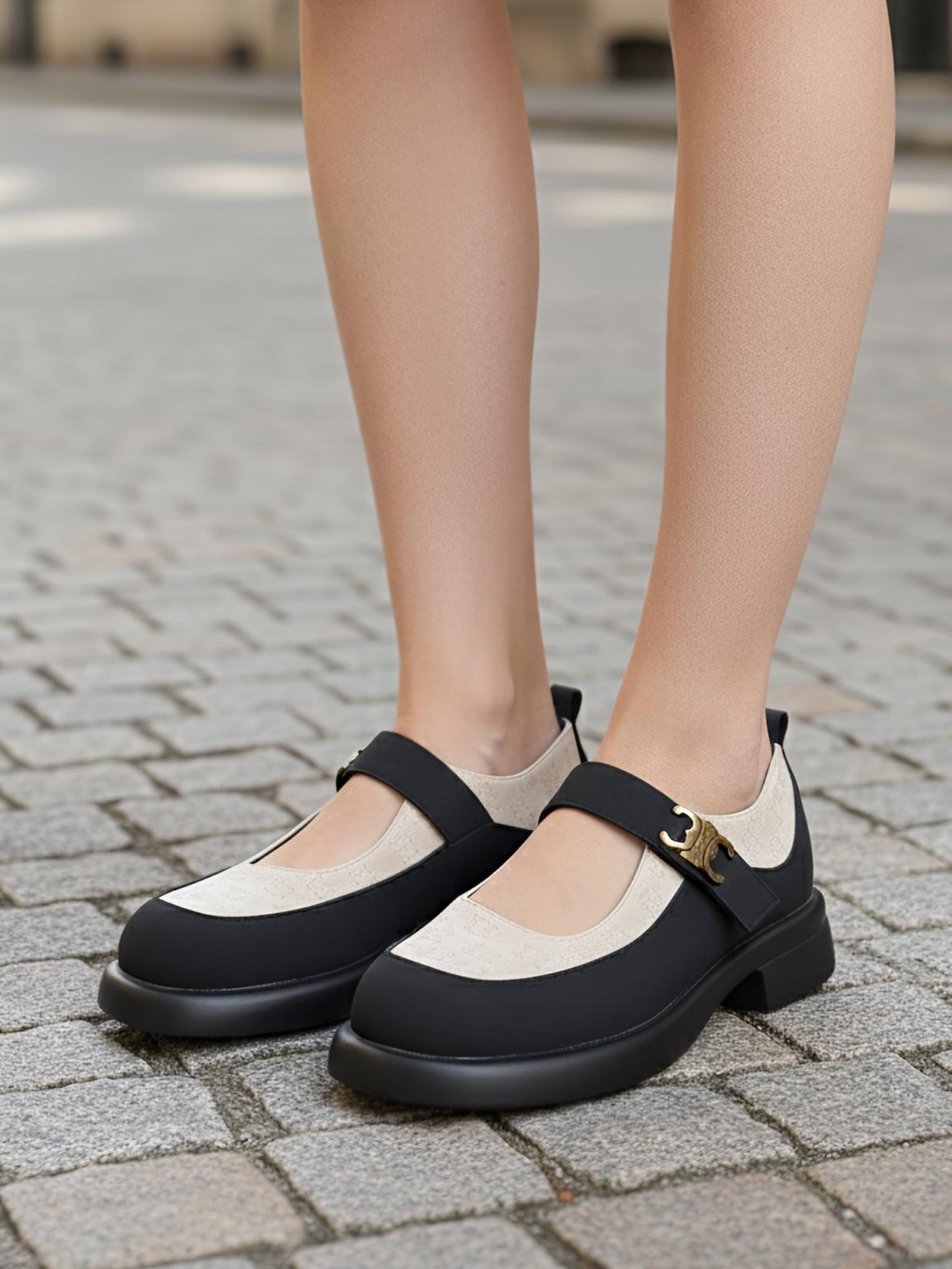 Suede Loafer - Beige