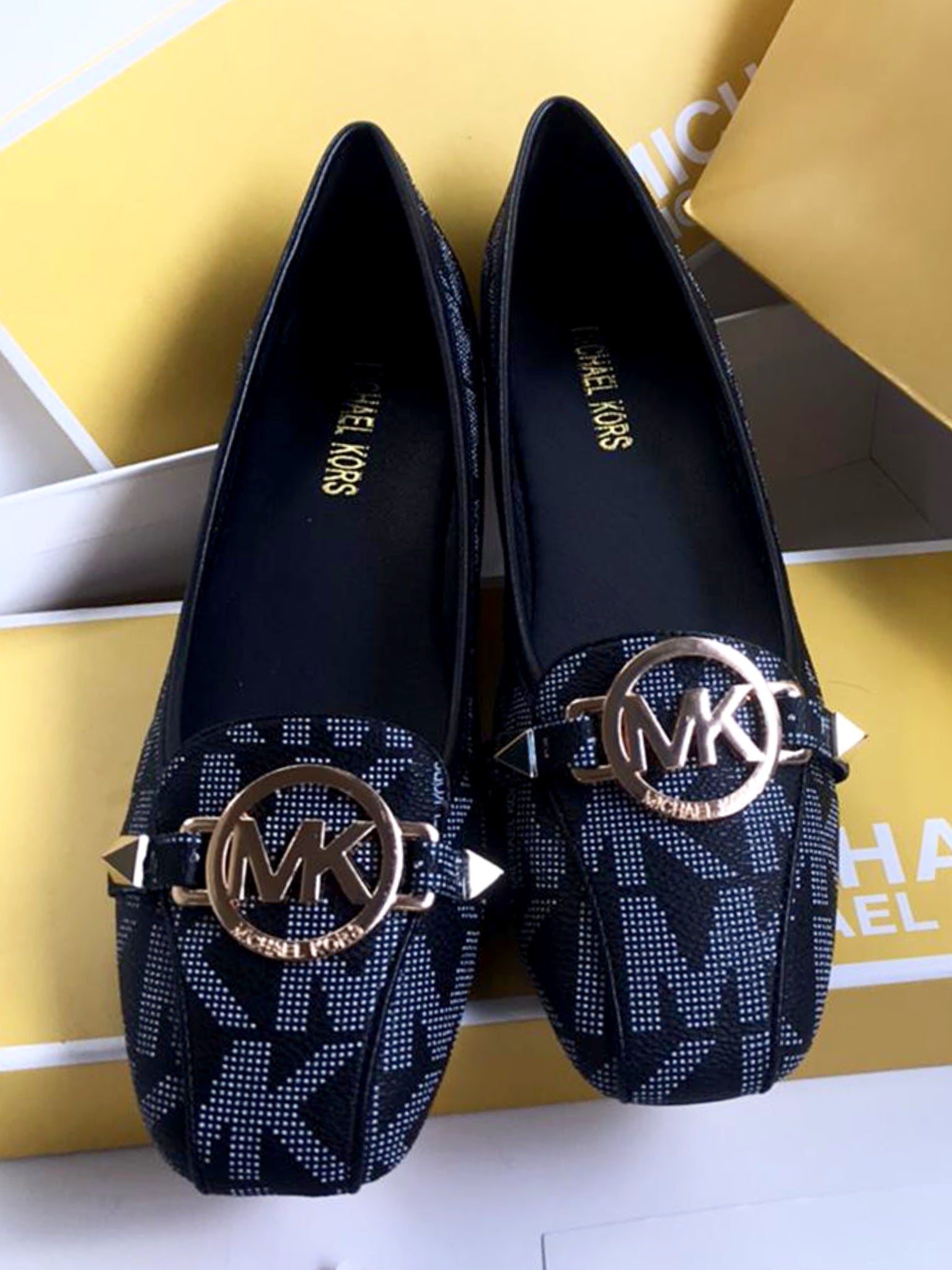 M-K Ballerina Flats