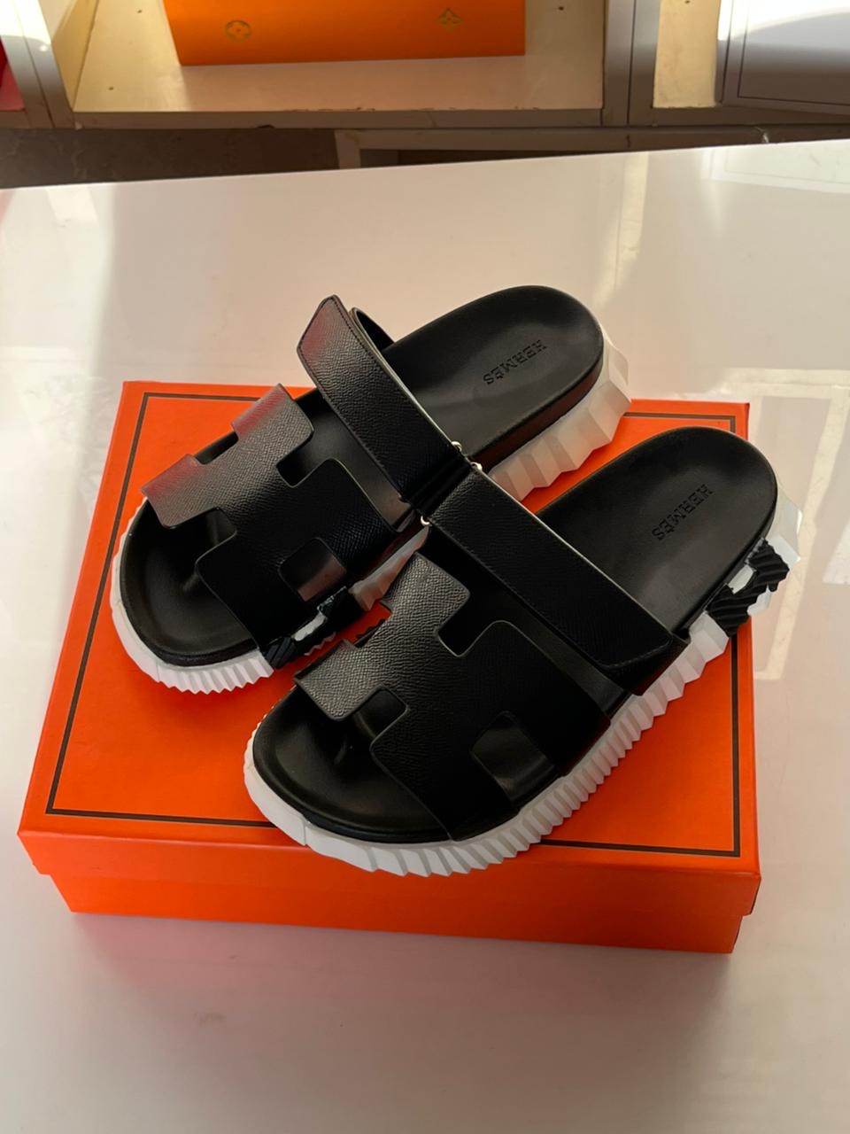 Infra Chunky - Black