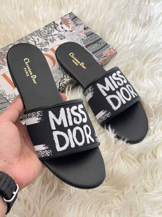 Miss Trending Slipper