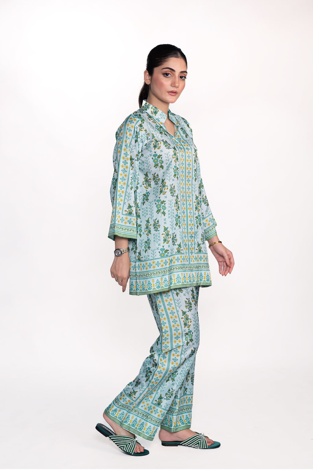 CALLA LILY FLORAL PRINTED CREPE LAWN CO-ORD SET