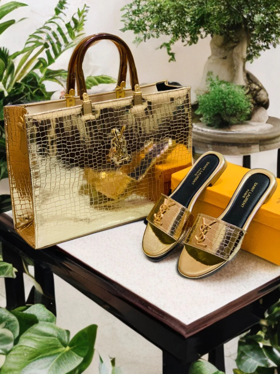 Crocodile combo