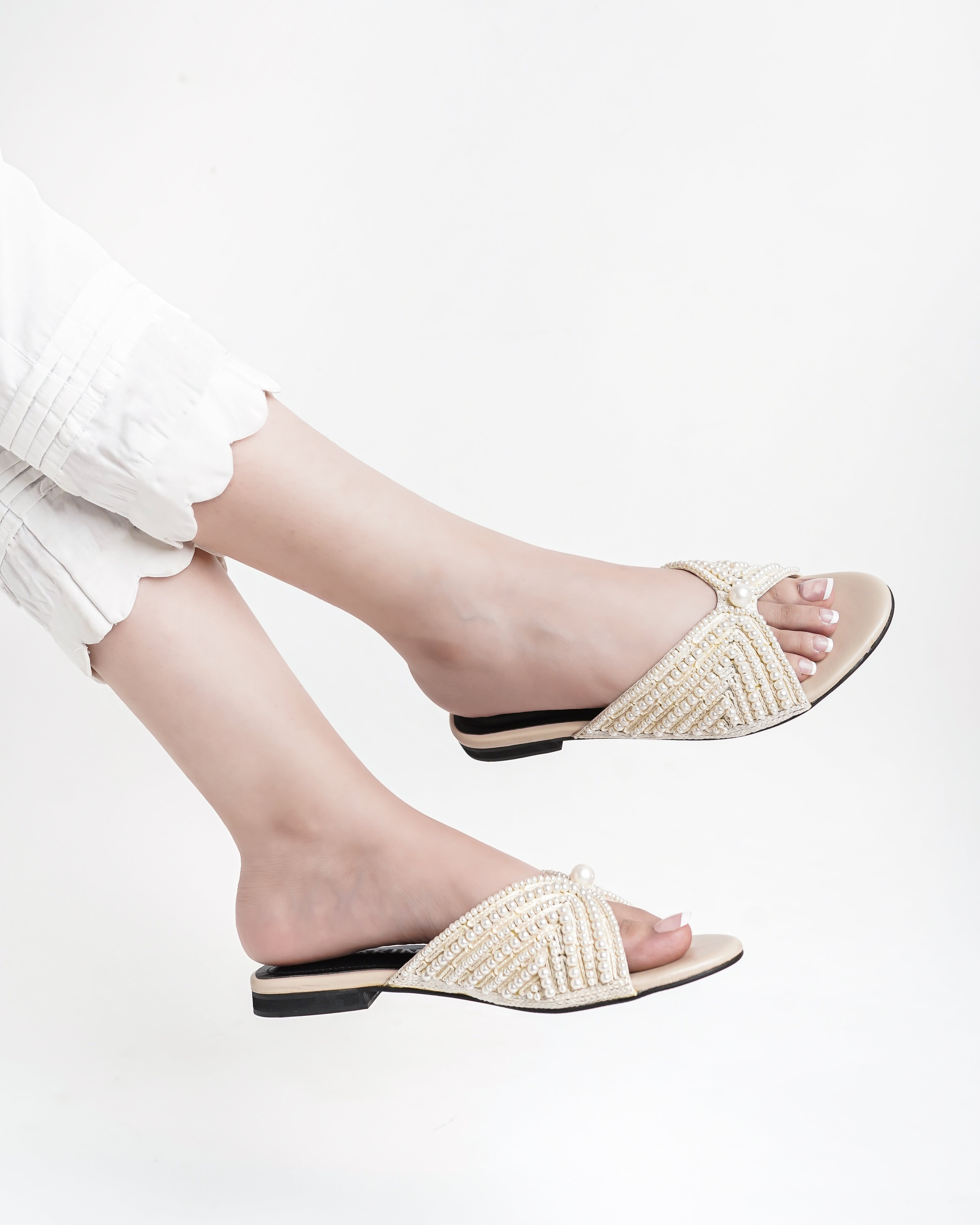 Pearl Off White