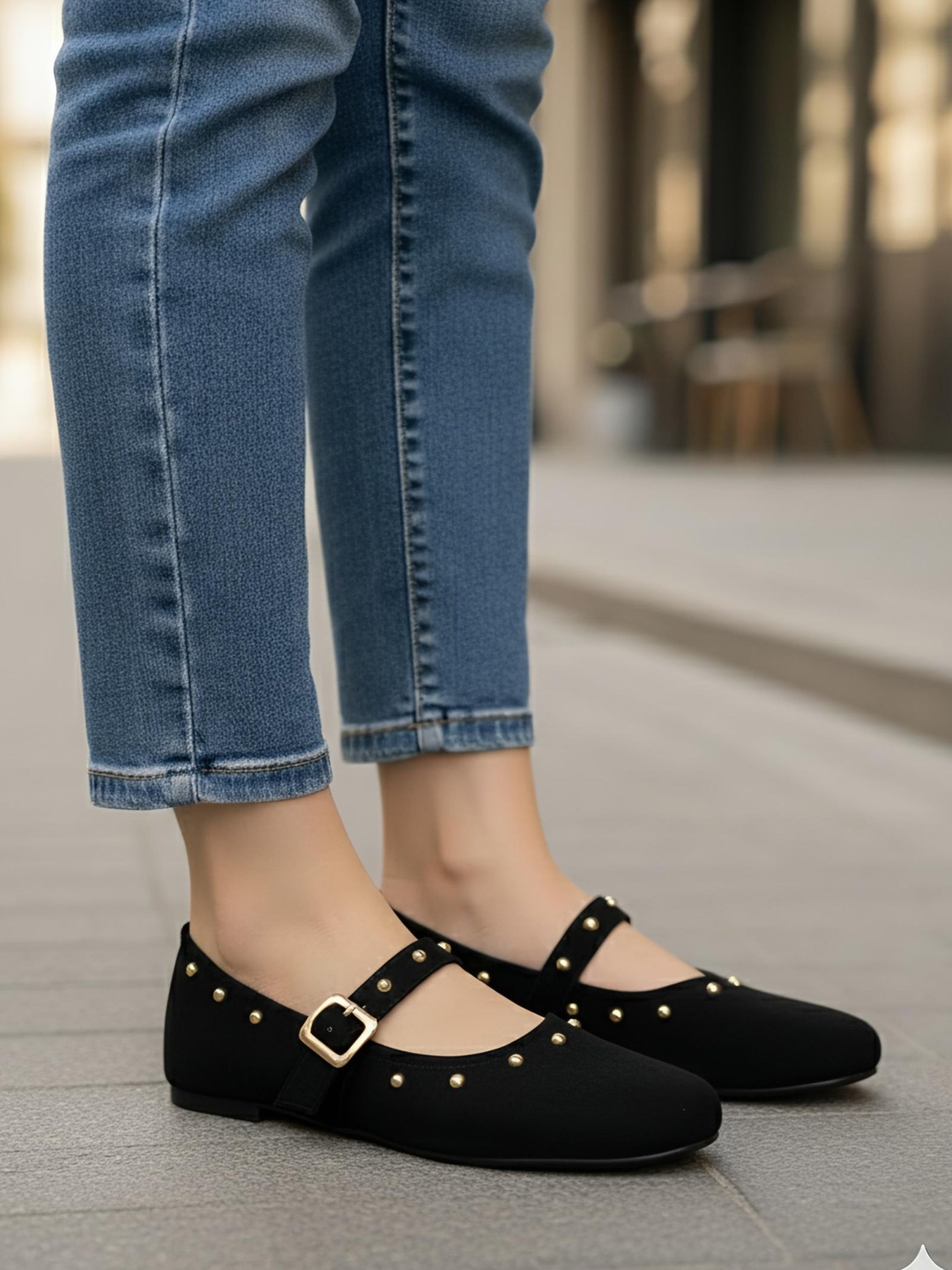 Lea Suede - Black