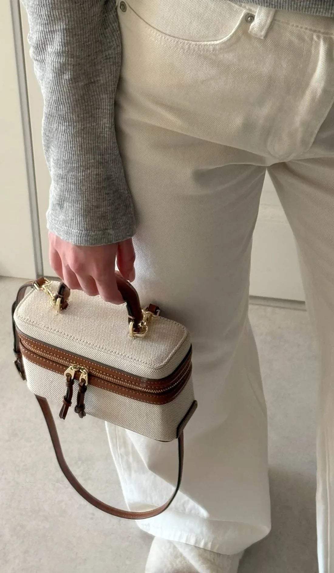 Vanity Canvas bag