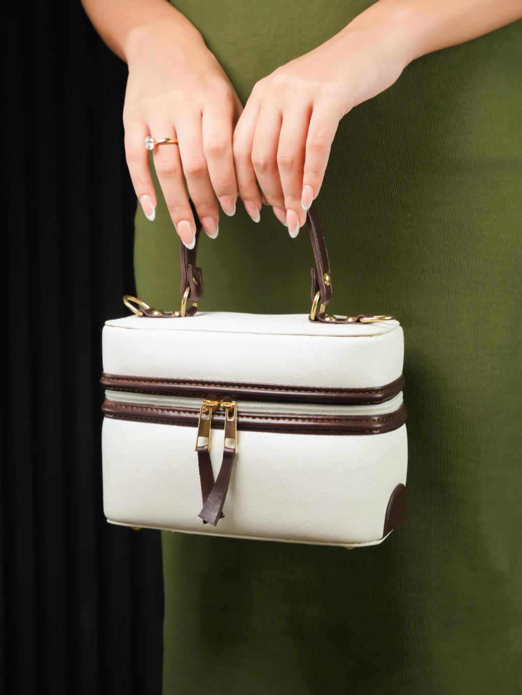 Vanity Canvas bag