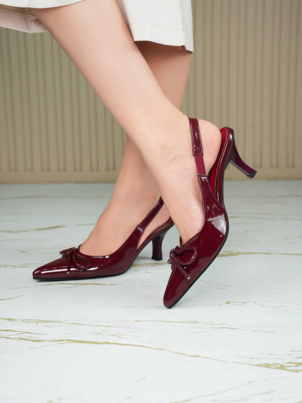 Hazel - Maroon