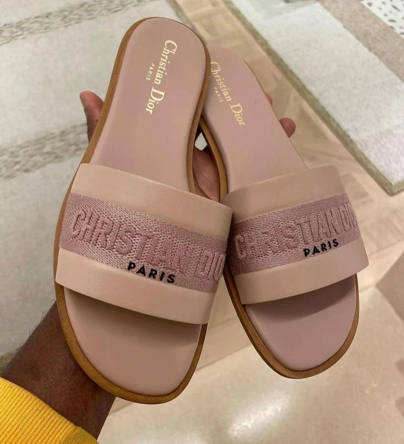 Vogue - Pink