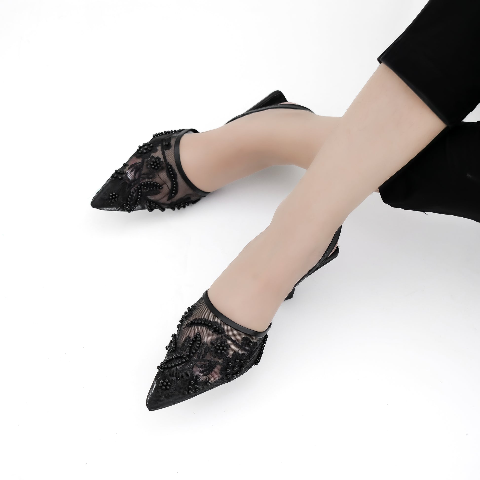 Wren Pearl Embroidery Black