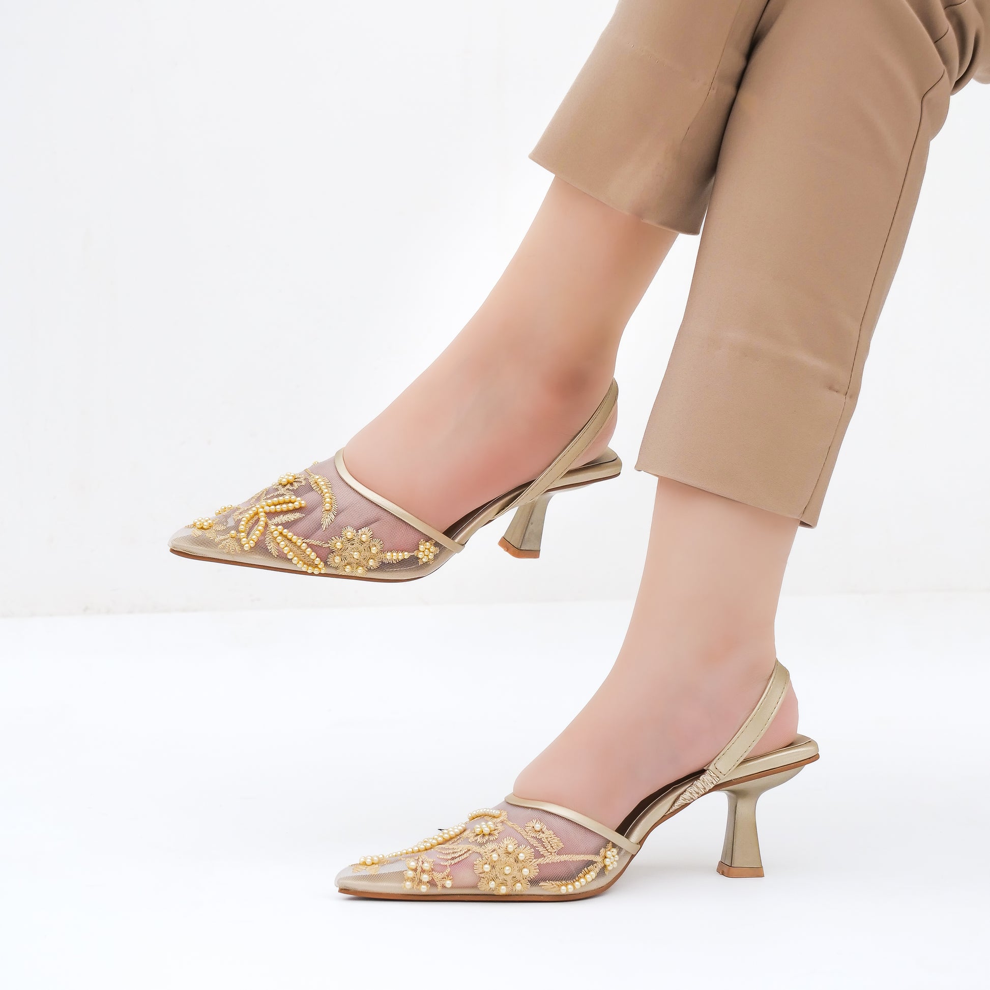 Wren Pearl Embroidery - Golden