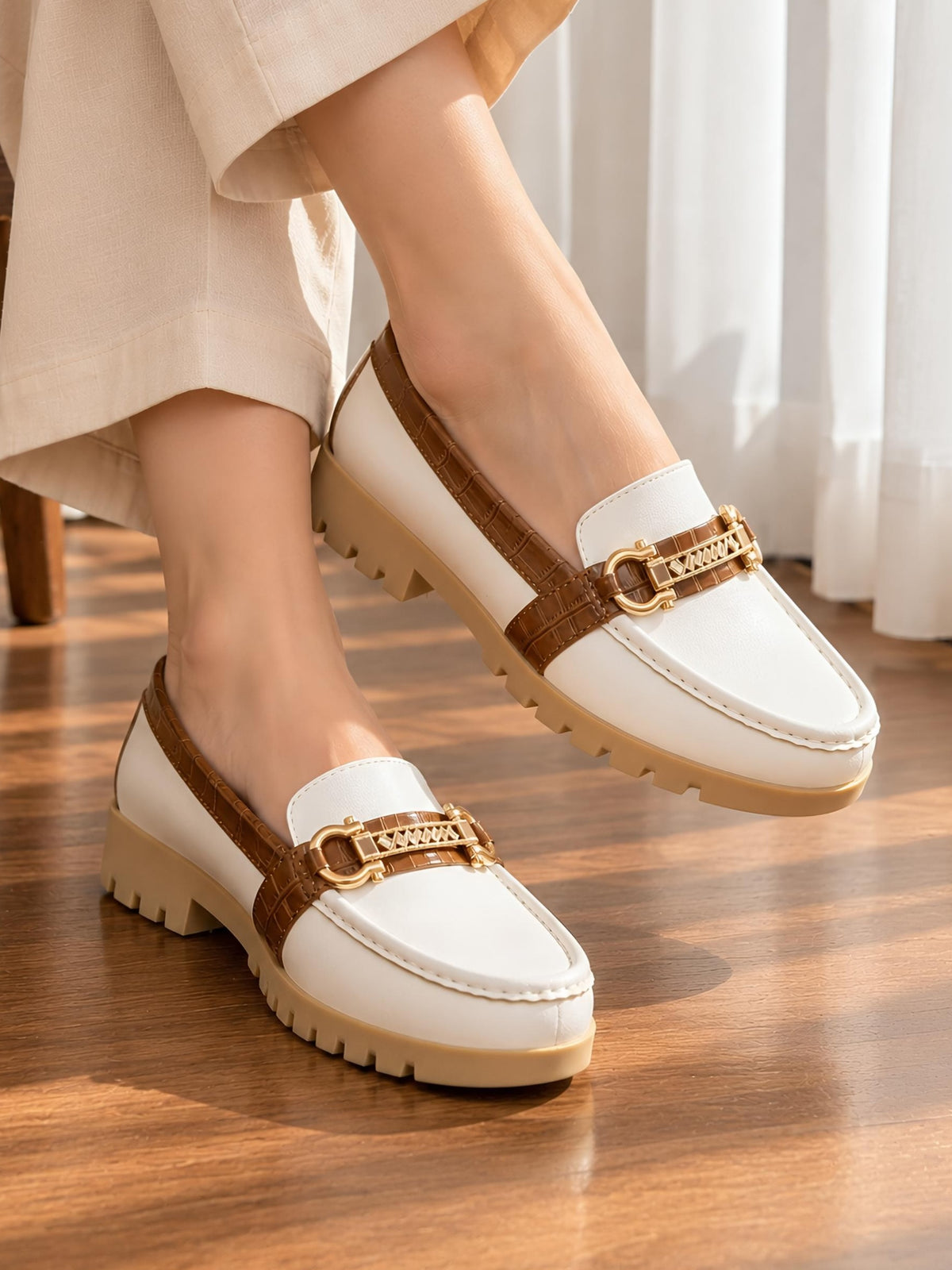 Aria Contrast Loafers